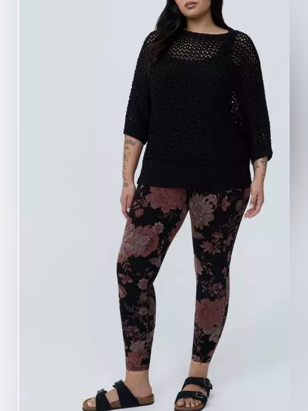Torrid NWOT Gothic Cottagecore Black Leggings with Mauve Floral Print 2X